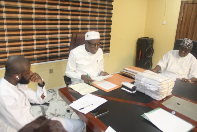 NUT Gives Commendation as Oyo Interviews 8,077 Candidates, Fixes September 10 for People With Disabilities 