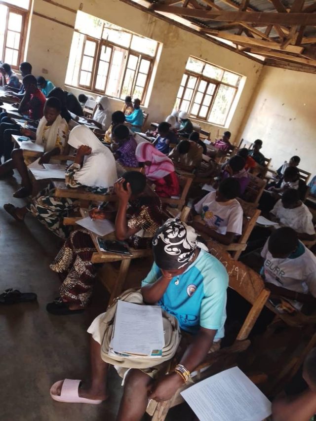 JAMB: Beulah Adeoye Foundation Organizes Free UTME Tutorial, Gives Free Forms For Candidates