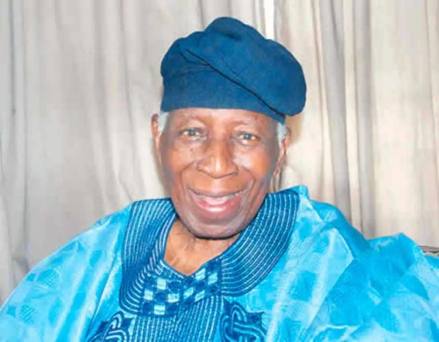 Former Governor Omololu Olunloyo is Dead
