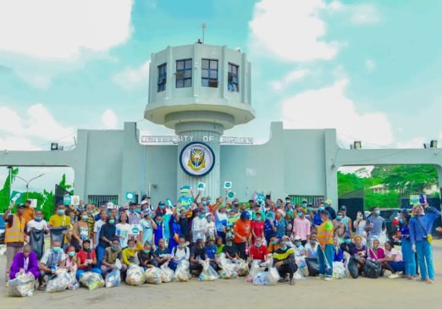 "Reduce, Re-use, Recycle" UI Flags Off Plastic-Free Campus Awareness Initiative