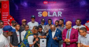UI VC Commends itel Energy for Donating Hybrid Inverter System to SRC Chamber UI VC Commends itel Energy for Donating Hybrid Inverter System to SRC Chamber