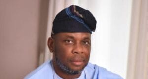 Akinola Felicitates APC Chieftain, Engr. Idris Adeoye, on Birthday