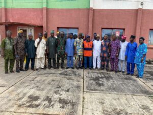 Oyo APC LG Chairmen Congratulate Senator Fatai Buhari on Birthday