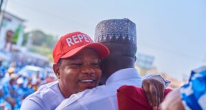 Akinola Felicitates APC Leader, Afeez Bolaji-Repete On Birthday