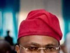 Agbaje Felicitates Chief Wasiu Ajimobi at 60 agbaje-felicitates-chief-wasiu-ajimobi-at-60