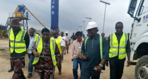 After Alao-Akala Transformation Movement Launch, Buhari Inspects Ogbomoso–Oyo Road After Alao-Akala Transformation Movement Launch, Buhari Inspects Ogbomoso–Oyo Road